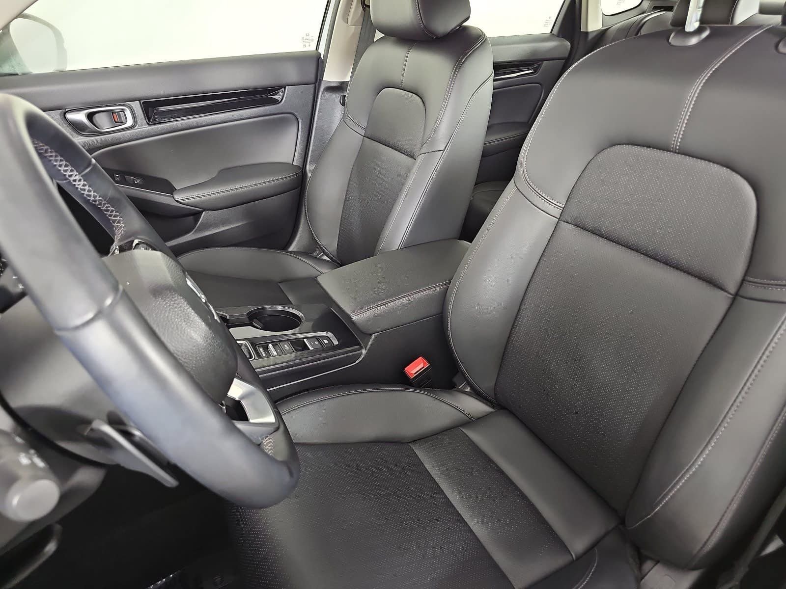 Used 2023 White Honda Touring image 14