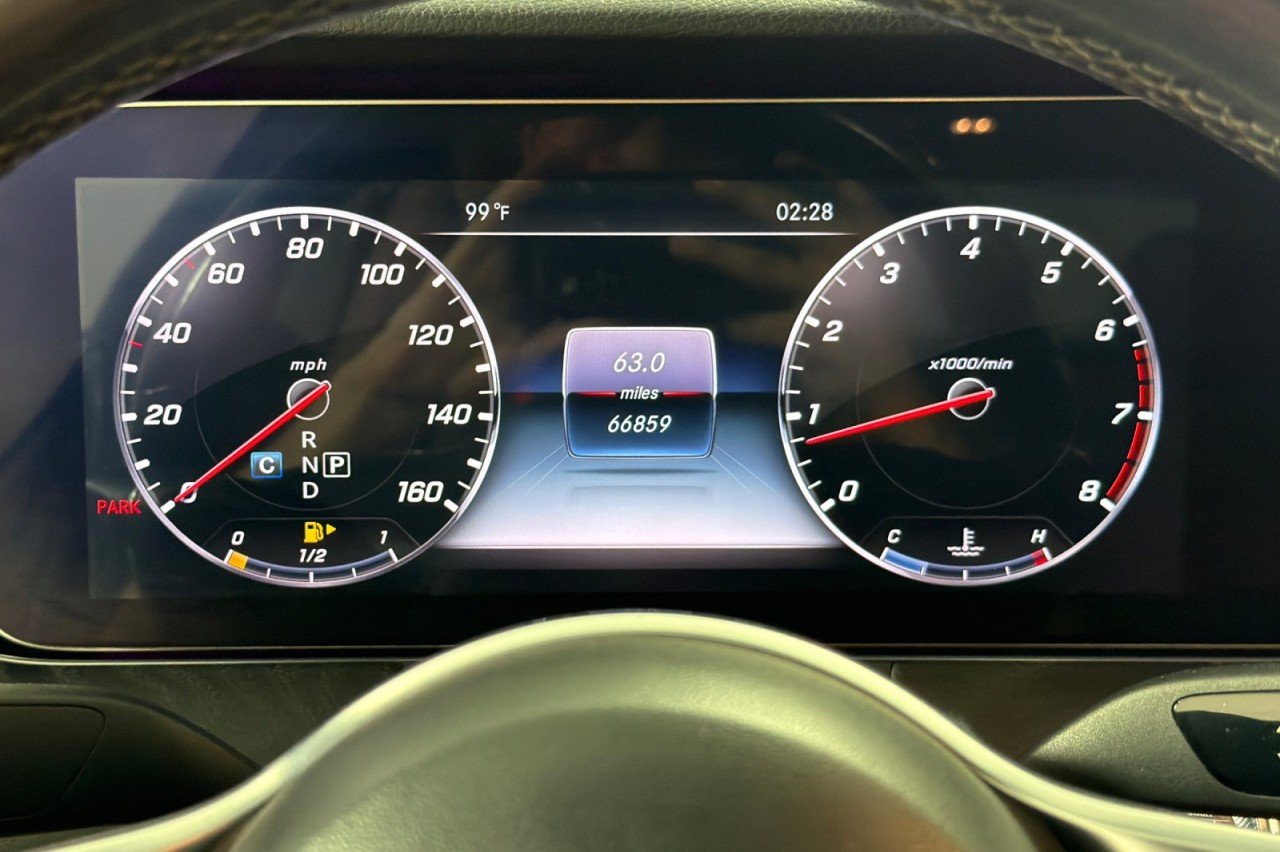 Used 2019 Selenite Grey Metallic Mercedes-Benz E 450 image 22