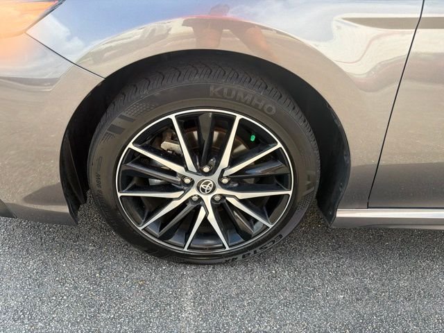 Used 2024 Gray Toyota SE image 5
