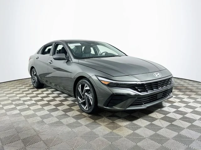New 2026 Hyundai ELANTRA Limited