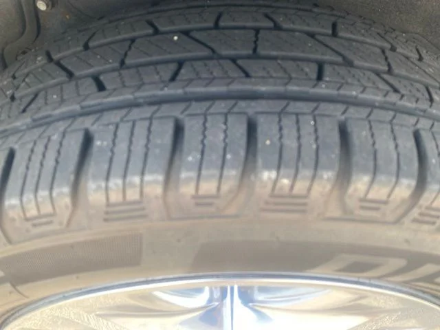 Used 2018 Blizzard Pearl Toyota Limited image 9