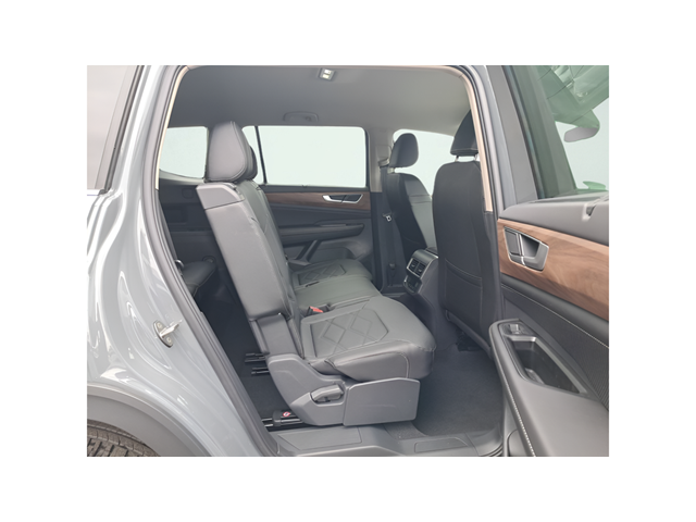 New 2026 Pure Gray Volkswagen 2.0T SE W/TECHNOLOGY image 14