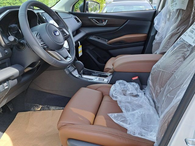 New 2026 CRYSTAL WHITE PEARL Subaru Touring 7-Passenger image 12