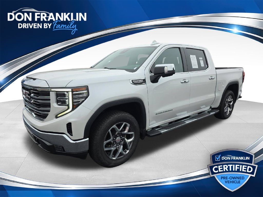 Used 2024 White GMC SLT image 1