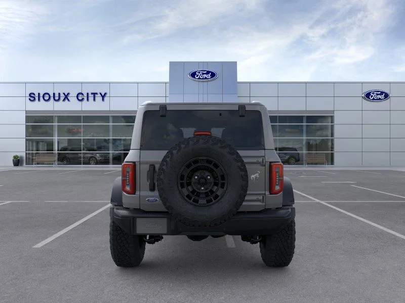 New 2026 Carbonized Gray Metallic Ford Badlands® image 5