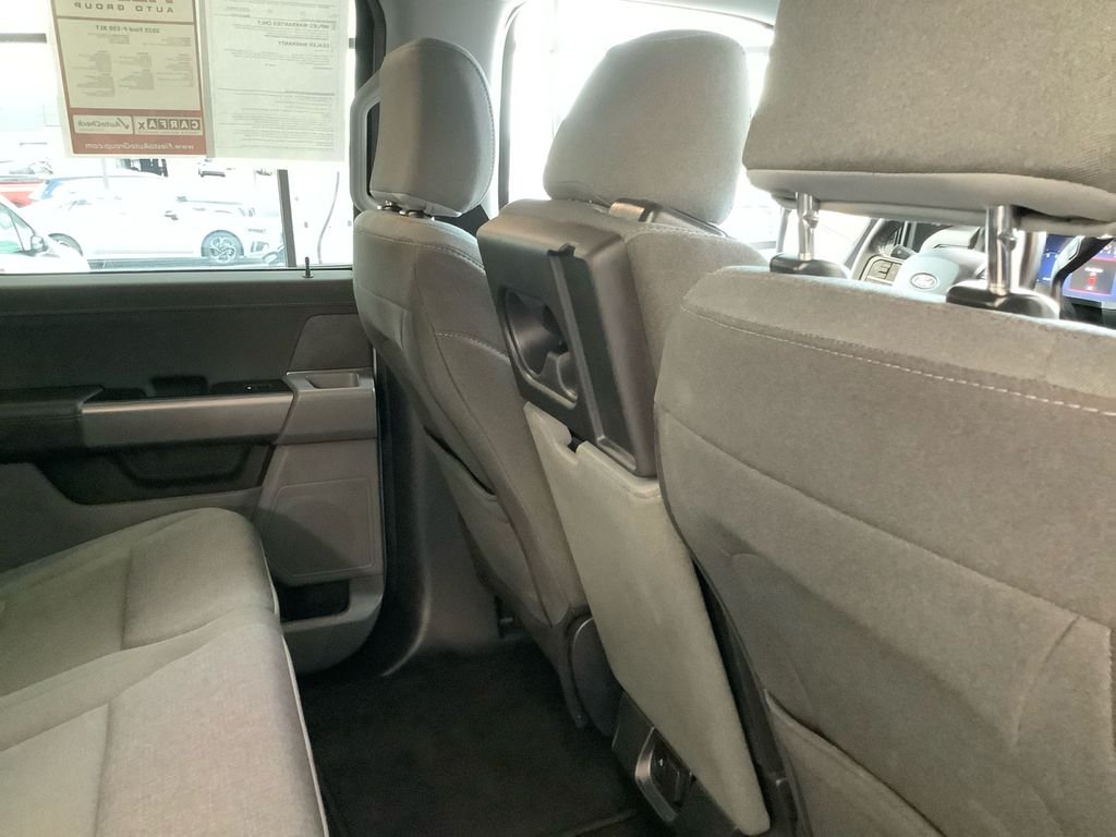 Used 2025 Silver Ford XLT image 17