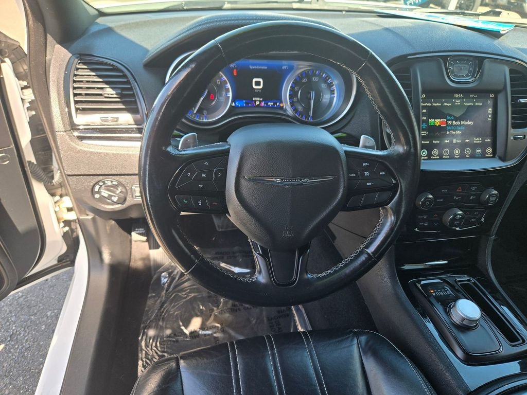 Used 2022 White Chrysler S image 6