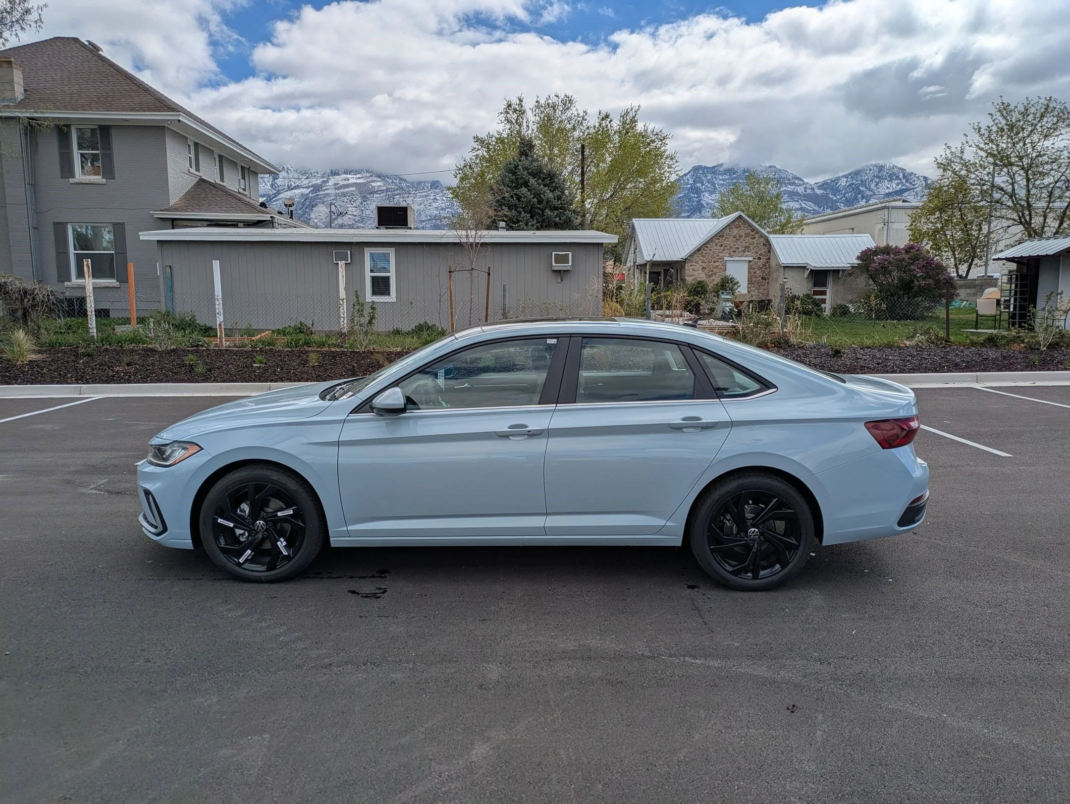 New 2026 Monument Gray Volkswagen SE image 7