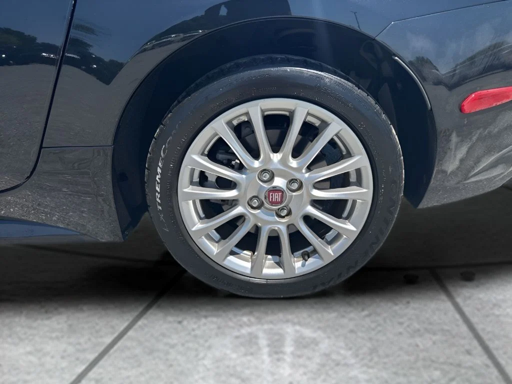 Used 2018 Black FIAT Classica image 26