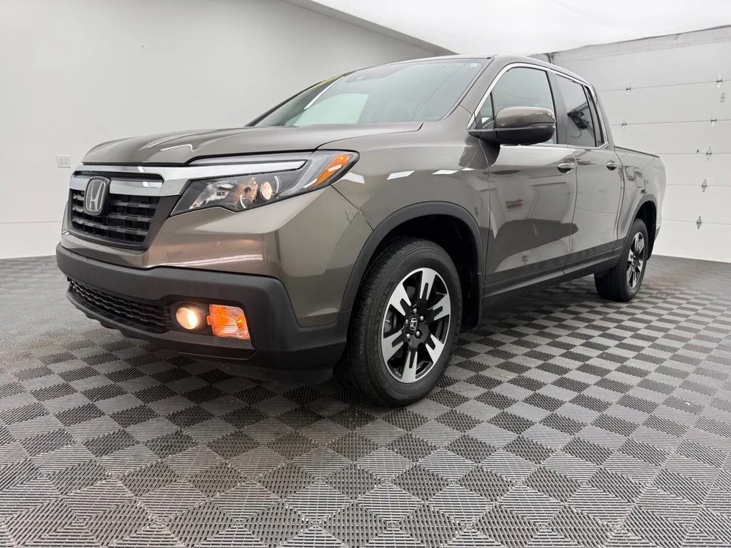 Used 2020  Honda RTL image 2