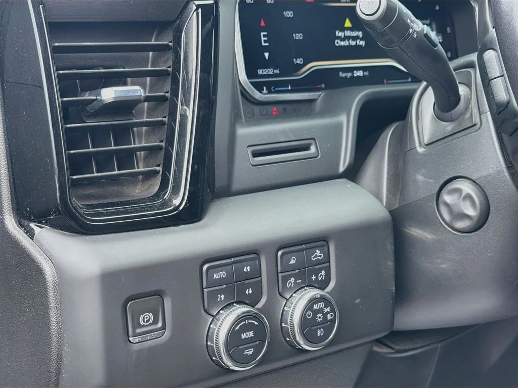 Used 2023 Sterling Metallic GMC AT4 image 10