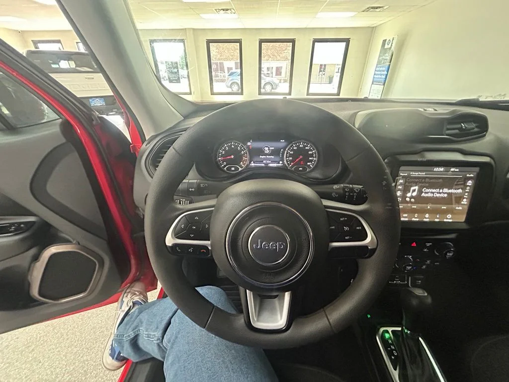 2023 Jeep Renegade Upland - Photo 11