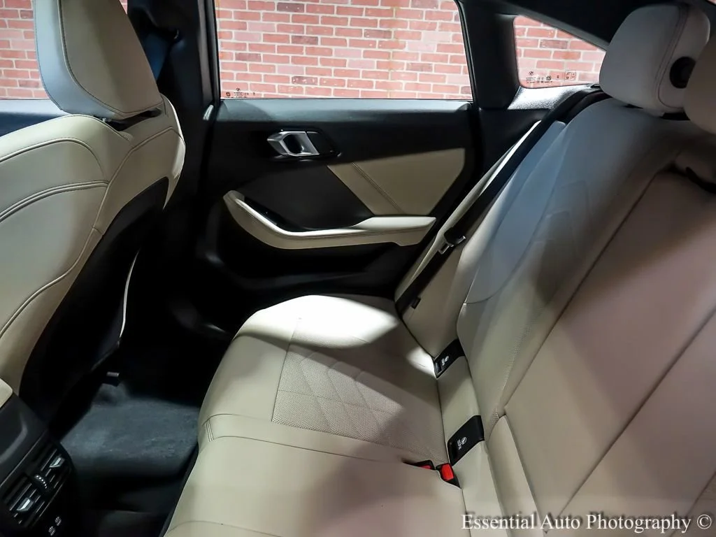 Used 2025 Black BMW xDrive image 17
