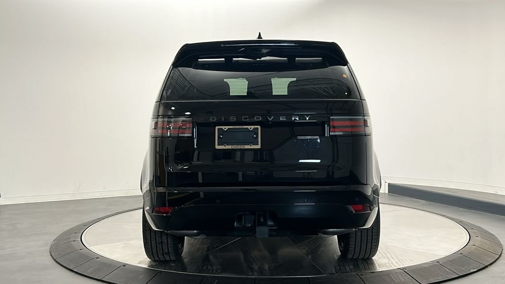 Certified Used 2025 Santorini Black Metallic Land Rover Dynamic SE image 4