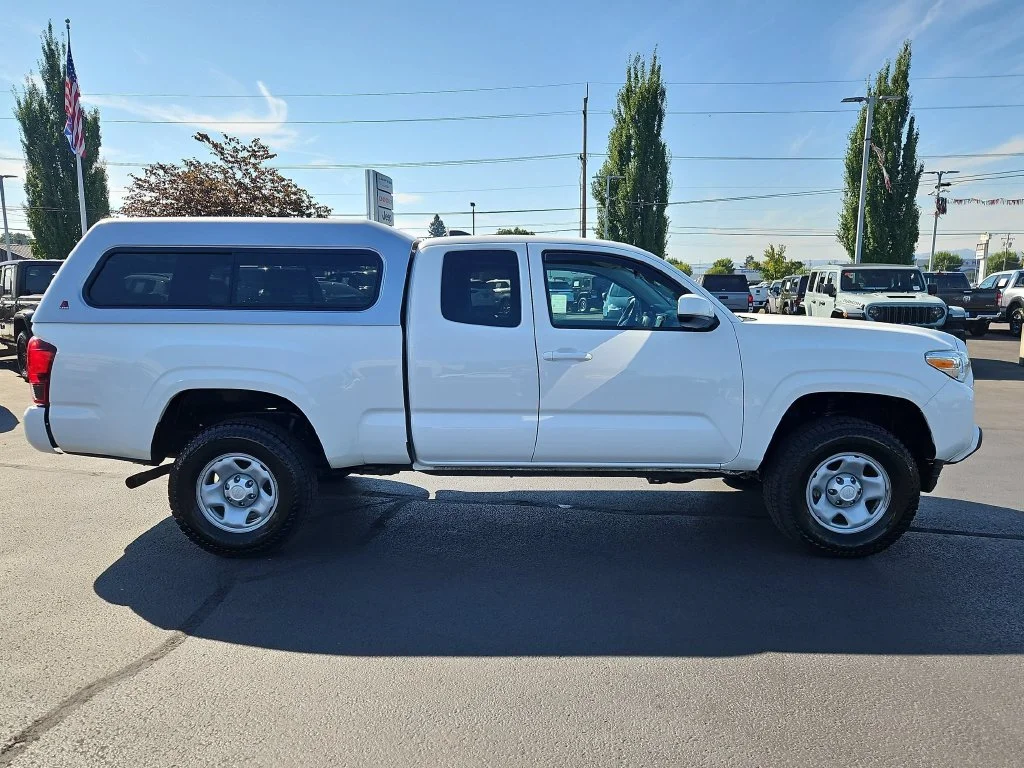 Used 2021 Super White Toyota SR image 7