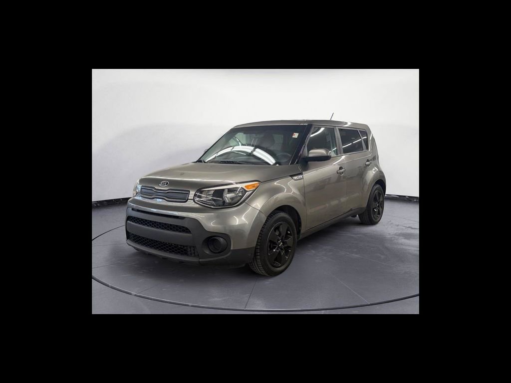Used 2019 Kia Soul Base with VIN KNDJN2A25K7699587 for sale in Terre Haute, IN
