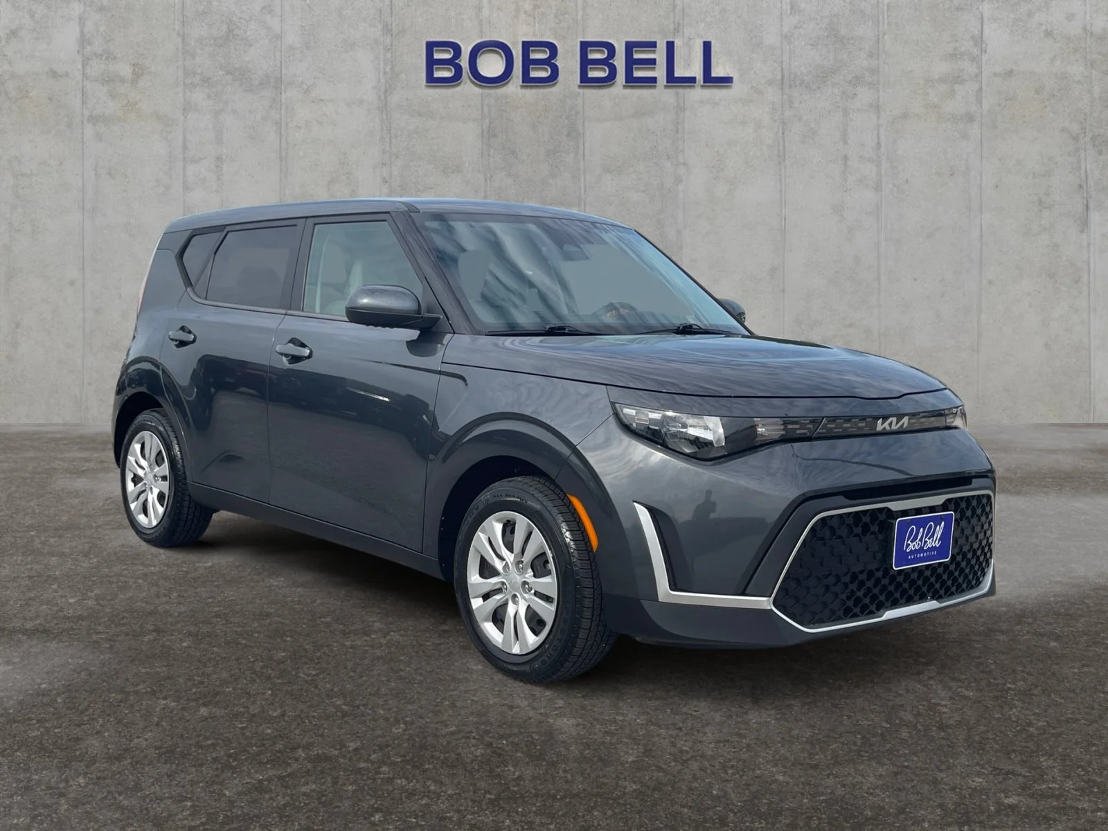 Certified Used 2024 Gravity Gray Kia LX image 7