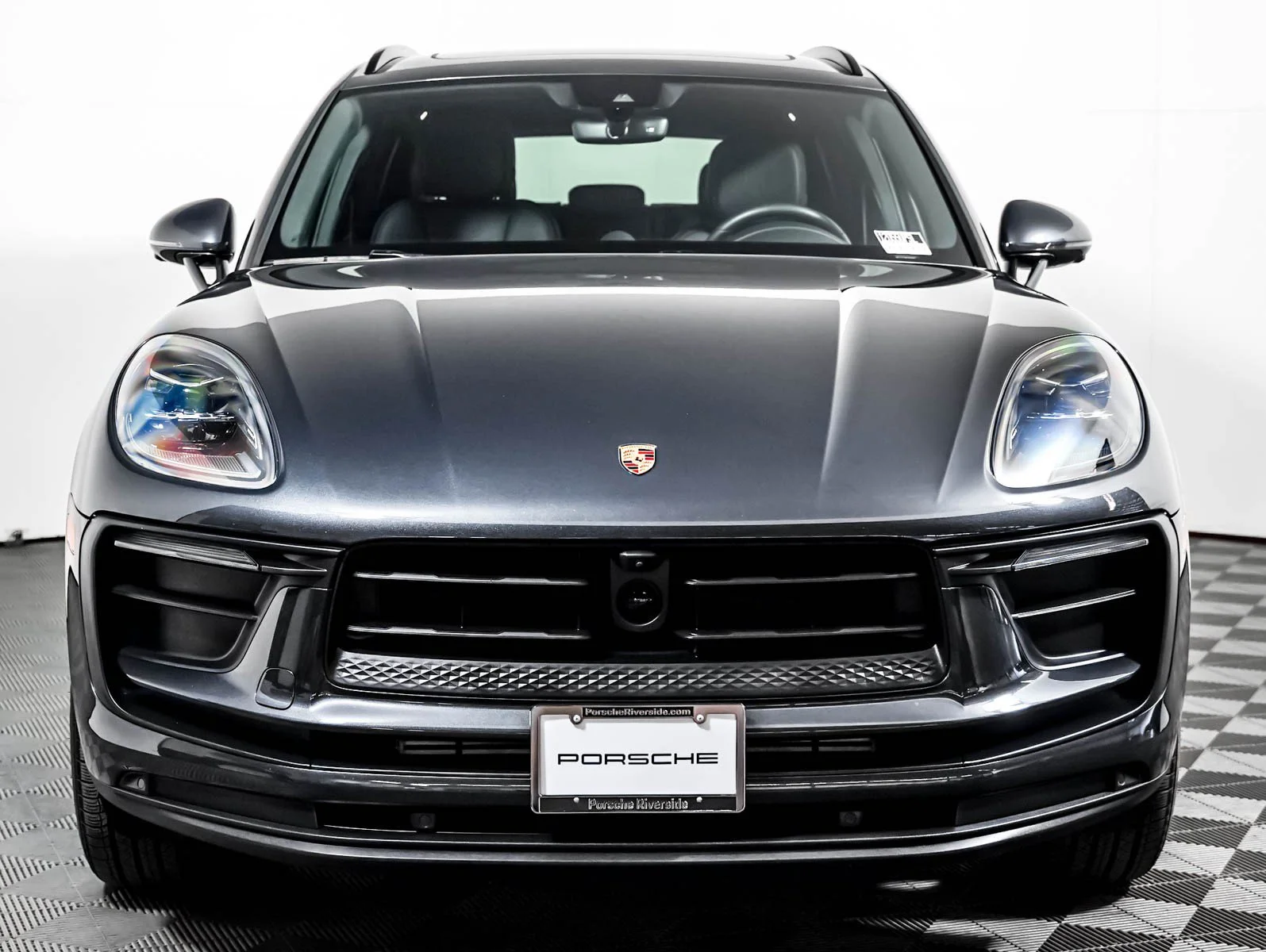 Certified Used 2026 VOLCANO GREY Porsche  image 7