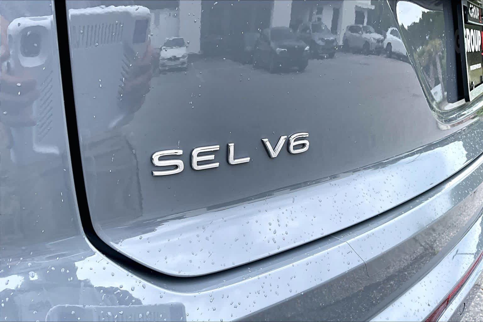 Used 2023 Pure Gray Volkswagen 3.6L V6 SEL Premium R-Line image 18