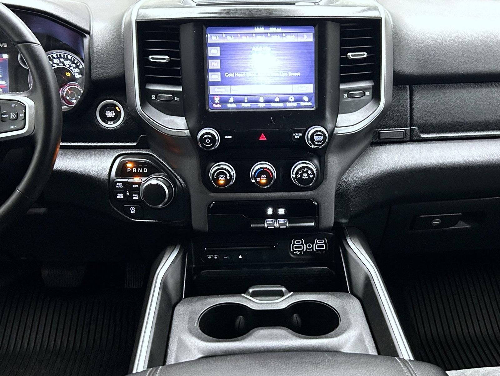 Used 2019 Silver Ram Big Horn/Lone Star image 13