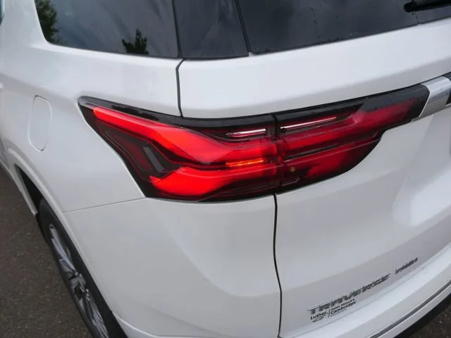 2023 Chevrolet Traverse Premier - Photo 17