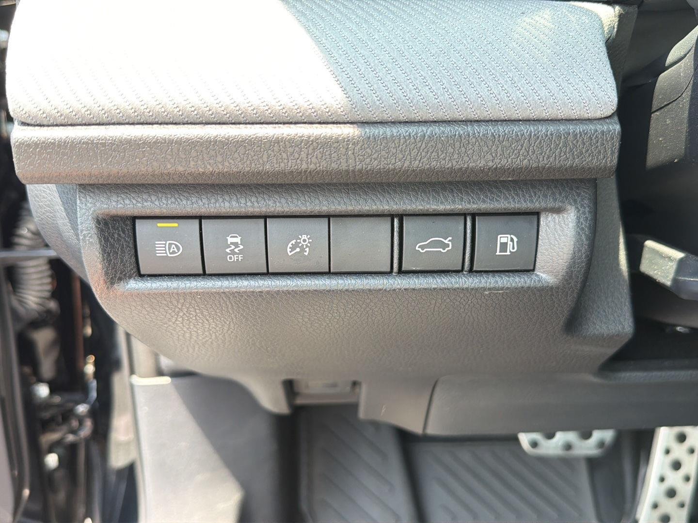 Used 2025 Midnight Black Metallic Toyota SE image 19