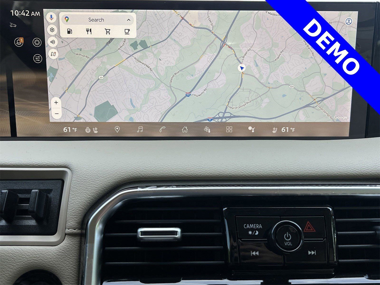 2025 Nissan Armada Platinum Reserve - Photo 4