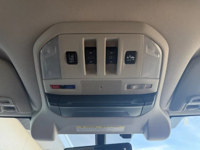Used 2022 Gray Subaru Touring image 29