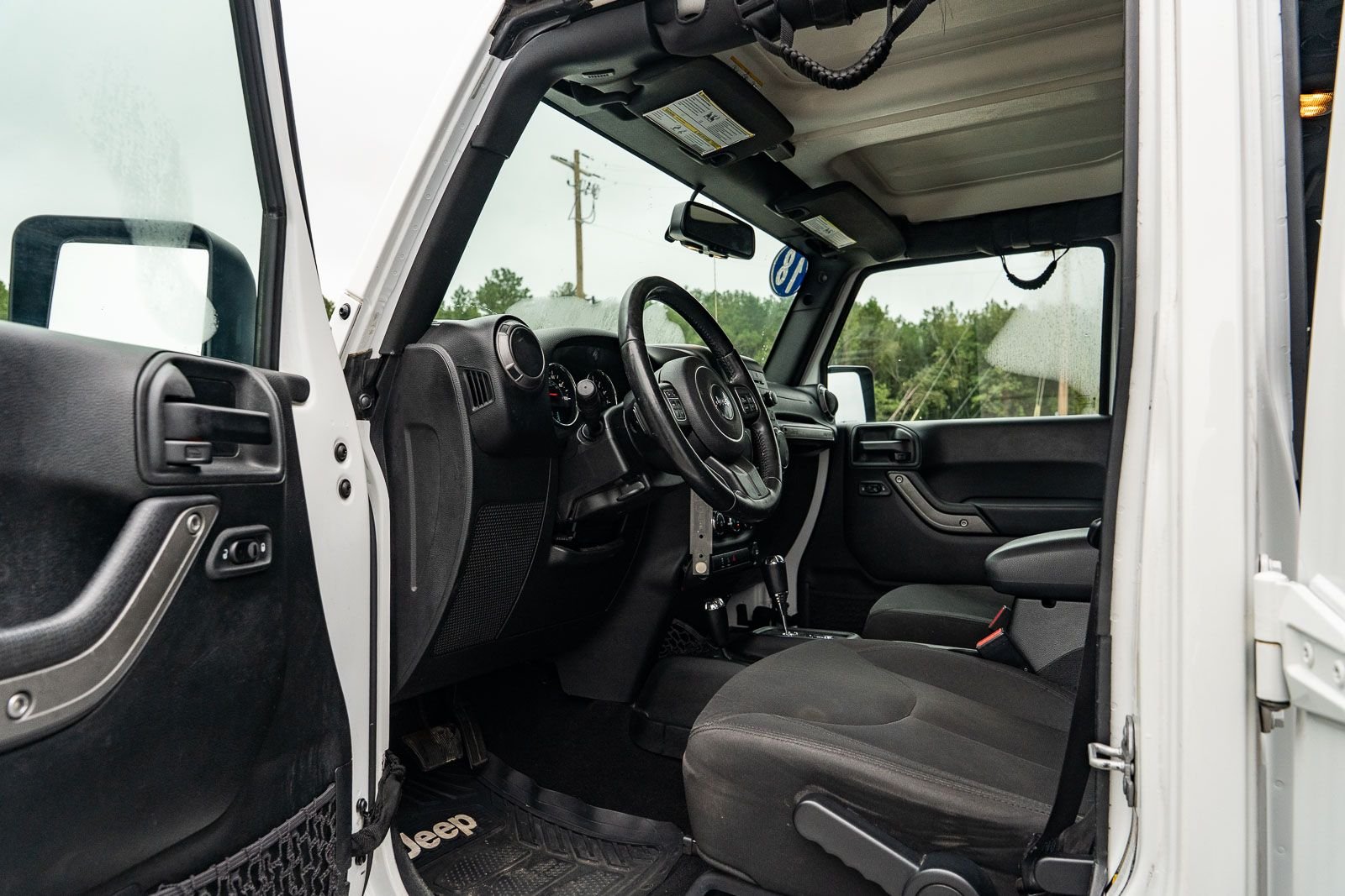 Certified Used 2018 White Jeep Unlimited Sport image 18