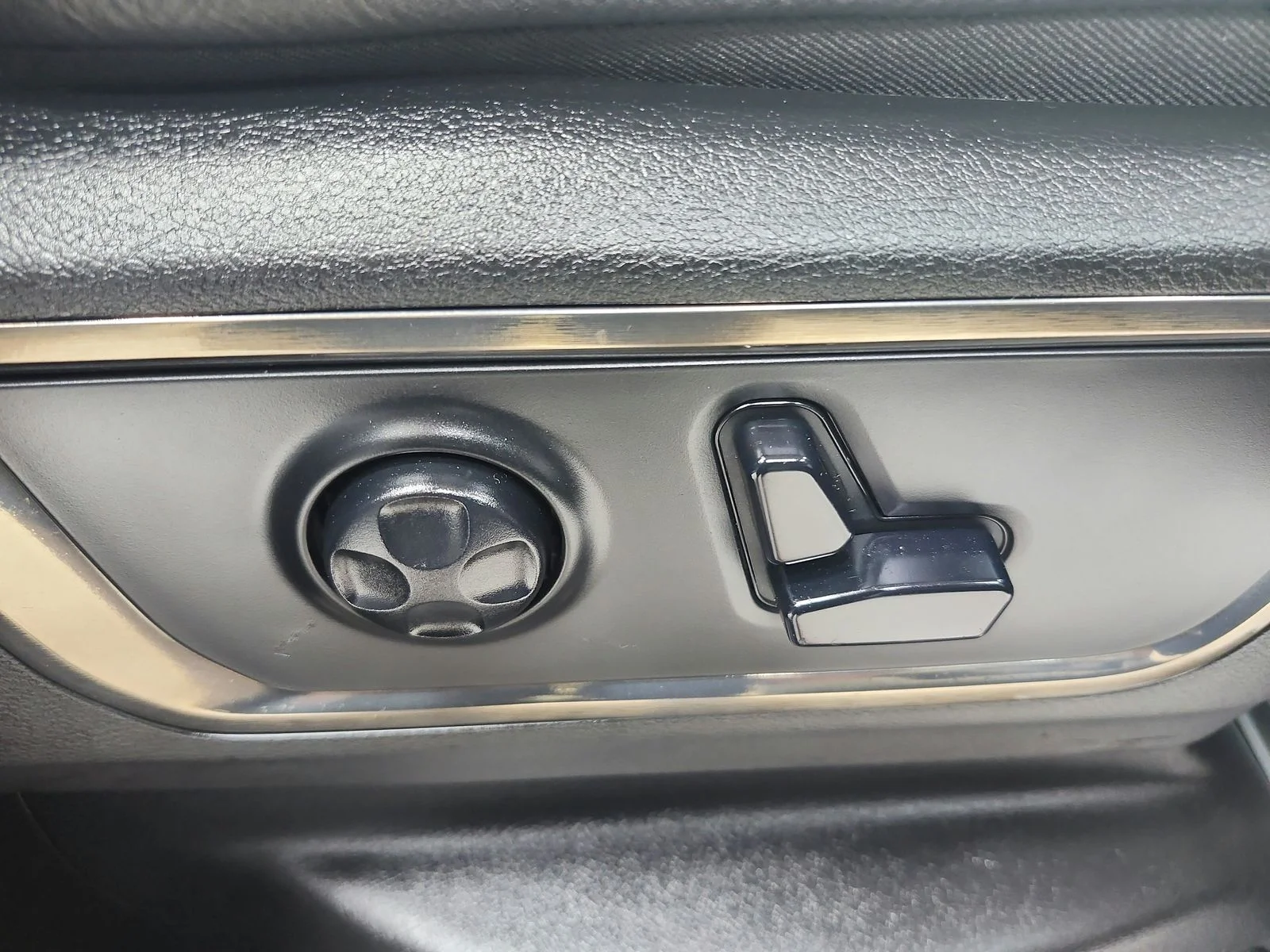 Used 2020 Gray Ram Limited image 46