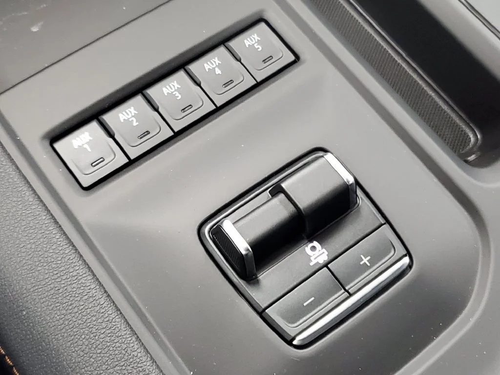 2026 GMC Sierra 2500HD AT4 - Photo 18