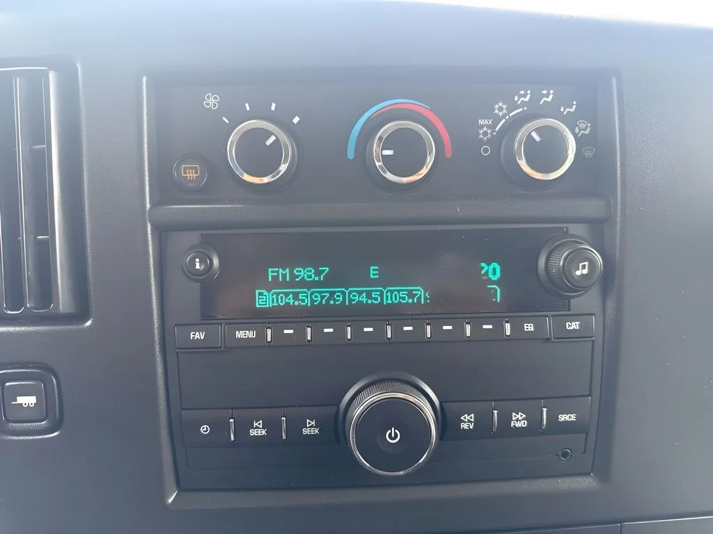 Used 2025 White Chevrolet LS image 13