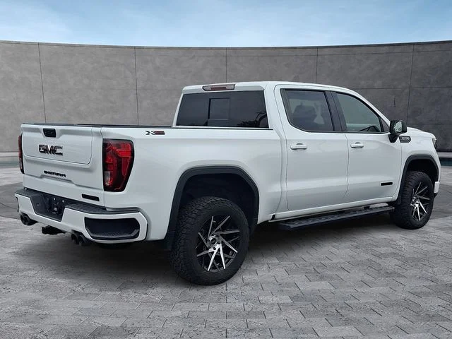 Used 2023 White GMC Elevation image 2