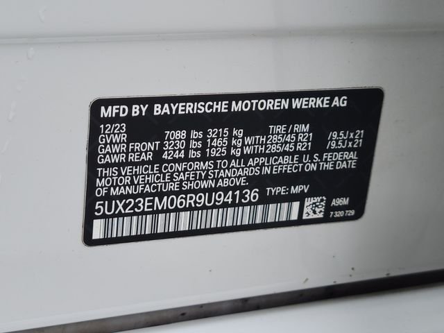 Certified Used 2024 White BMW xDrive40i image 37