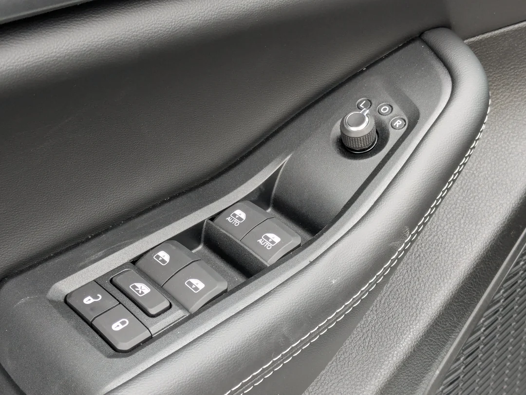 New 2025 White Jeep Laredo - - 4x4 - Heated Seats & Steering - Adaptive Cruise - LED Lighting & More! image 13