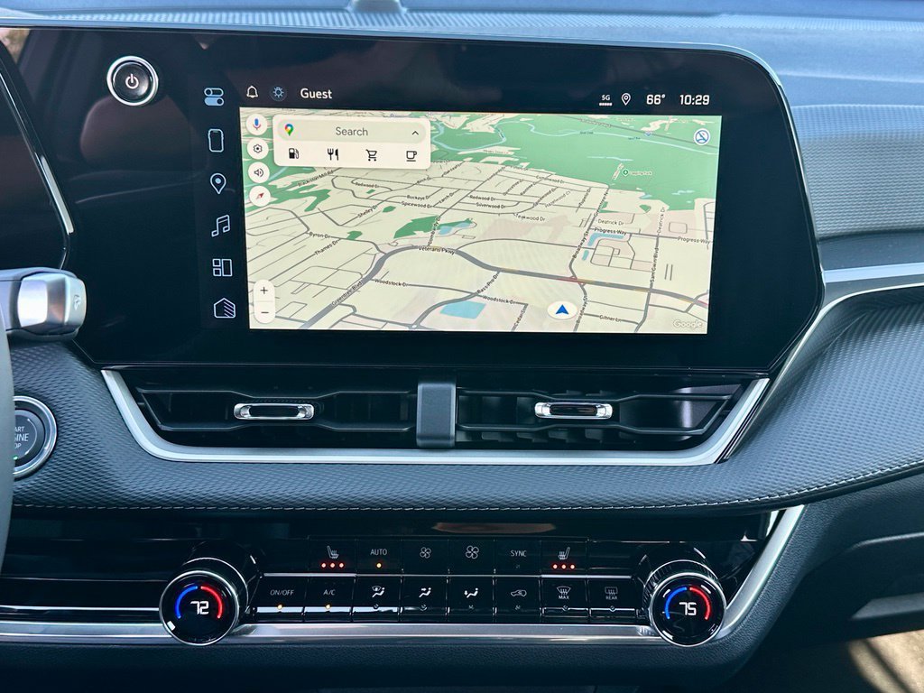 2027 Chevrolet Equinox LT - Photo 23
