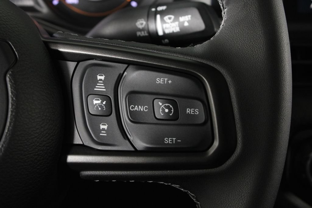 Used 2025 Gray Jeep Sport S image 23