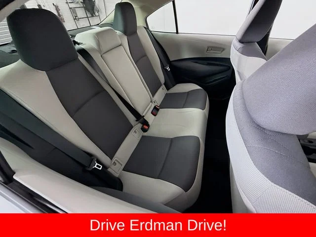 Used 2025 White Toyota LE image 26