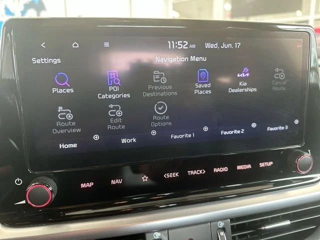 Used 2022 Gray Kia GT-Line image 21