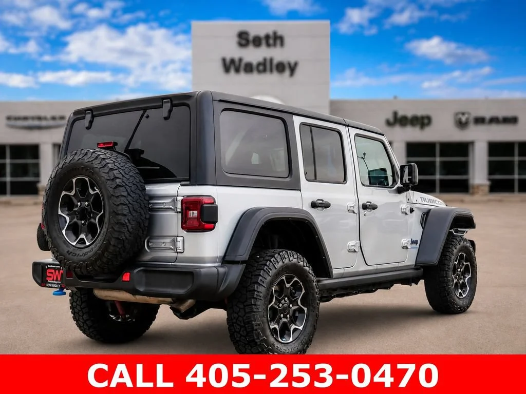 Used 2023 Silver Jeep Rubicon 4x4 image 7