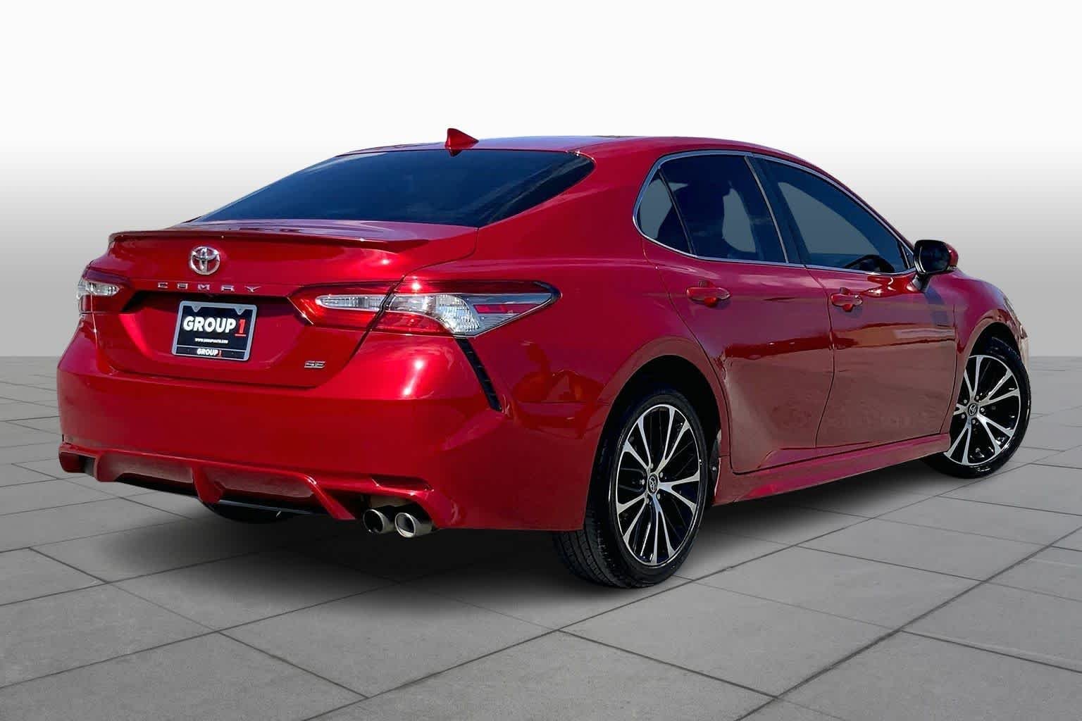 Used 2019 Supersonic Red Toyota SE image 13