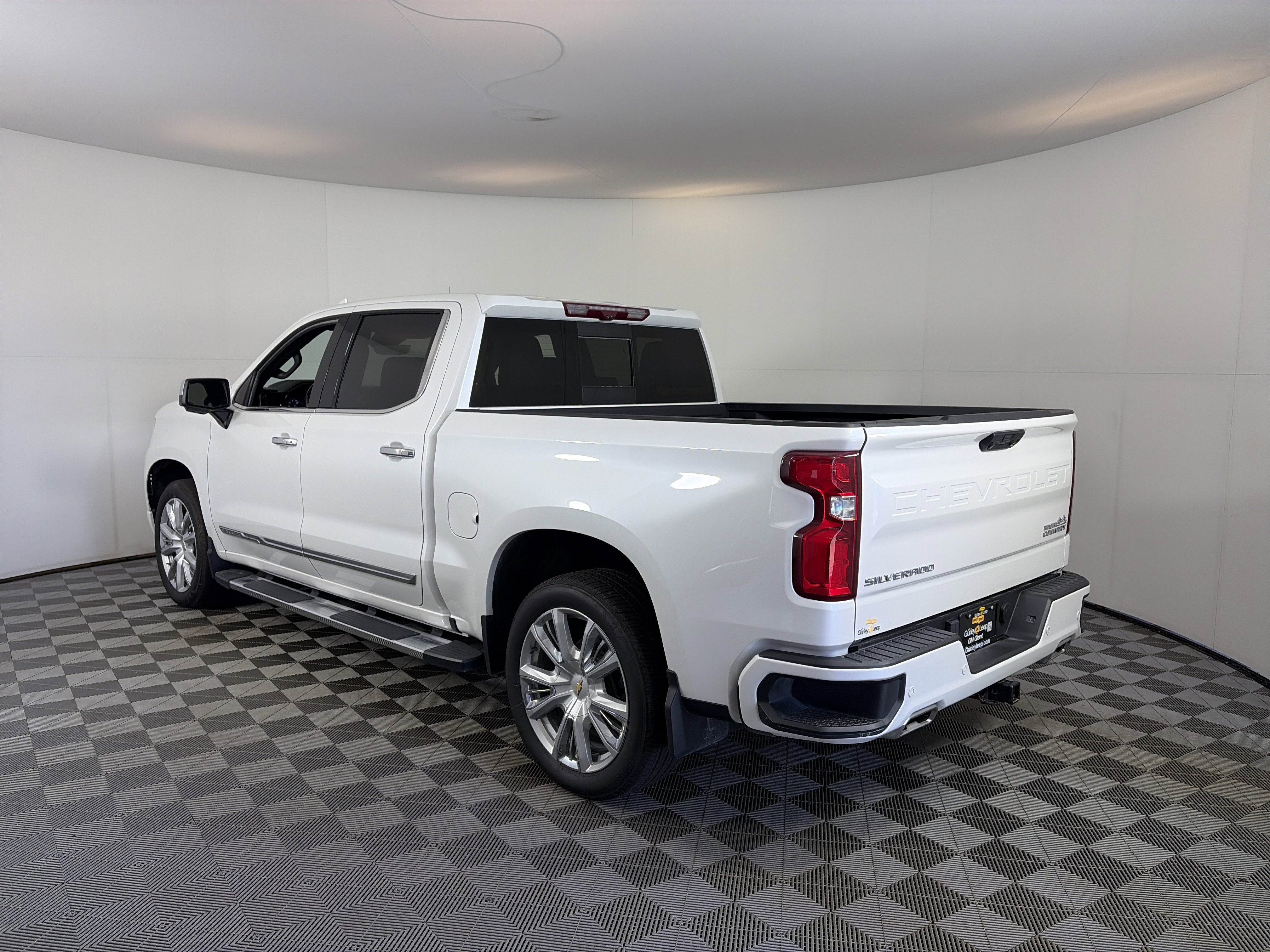 2024 Chevrolet Silverado 1500 High Country - Photo 8