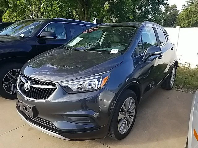 Used 2017 Gray Buick Preferred image 13