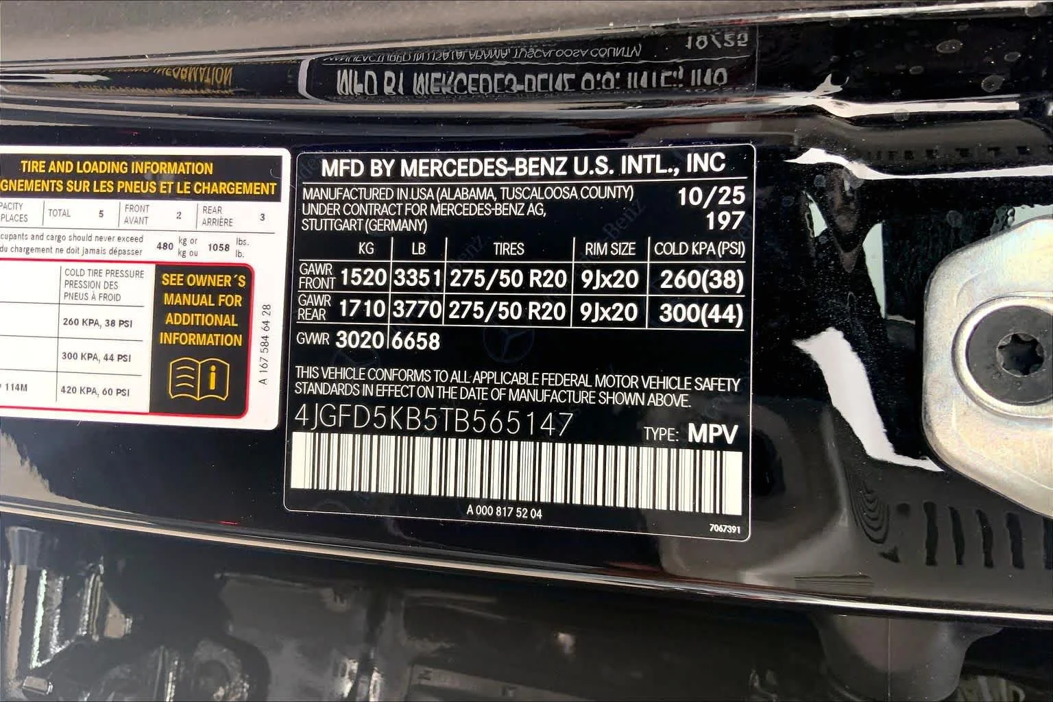 Certified Used 2026 Obsidian Black Metallic Mercedes-Benz GLE 450 image 33