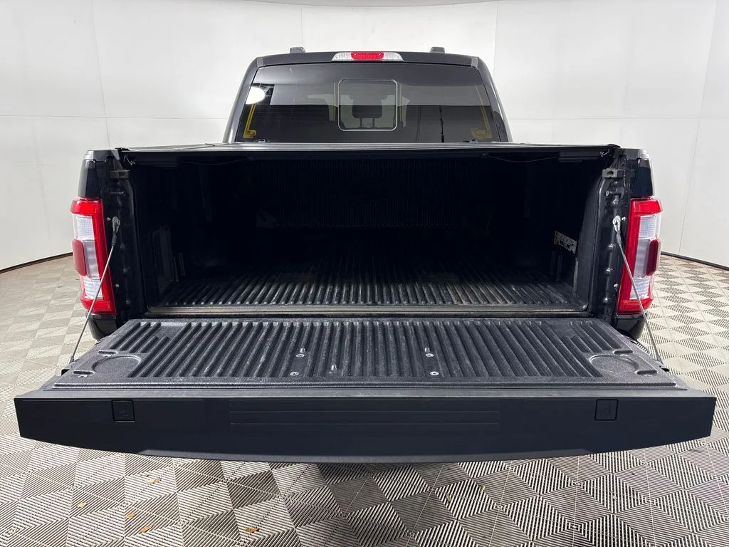 Certified Used 2023  Ford Lariat image 28