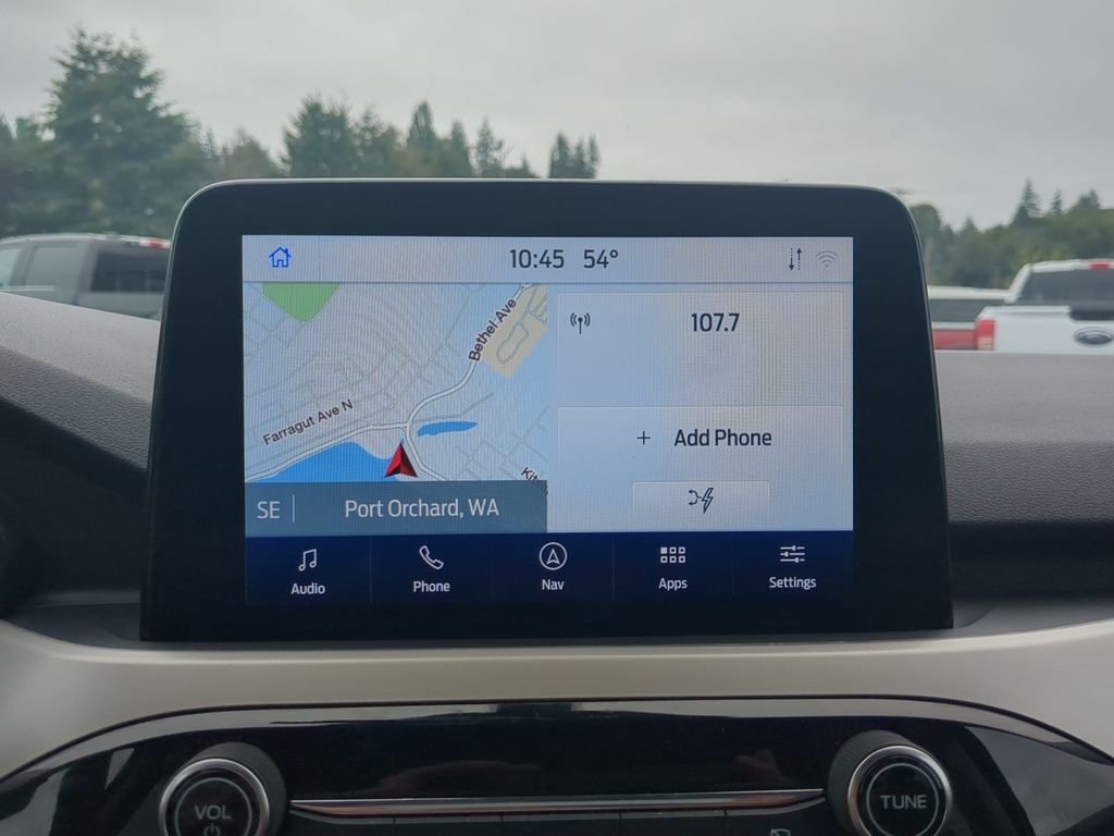 Used 2021 Gray Ford SEL image 22