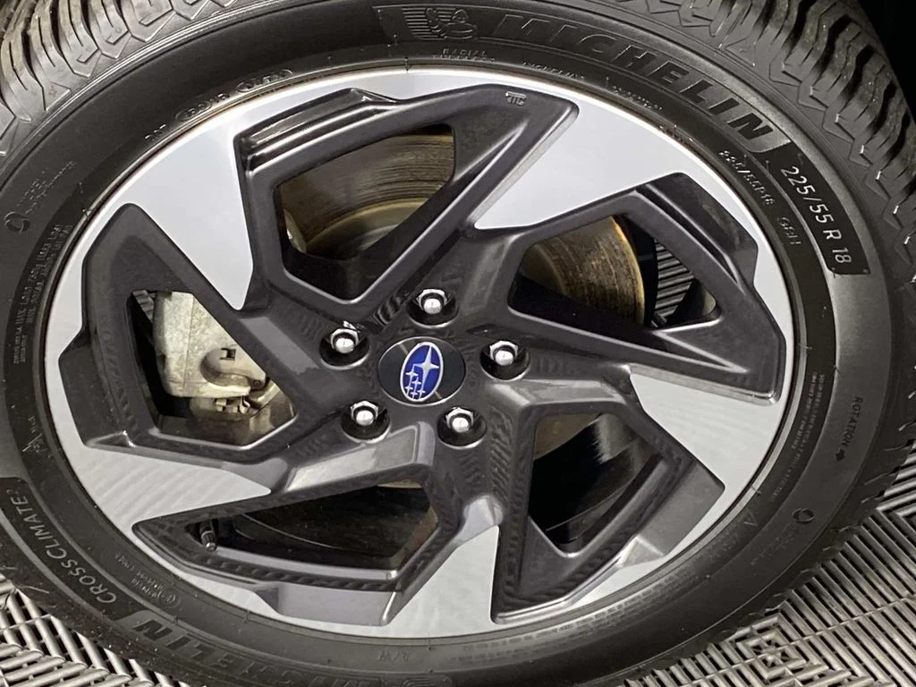 Used 2025 Blue Subaru Limited image 31