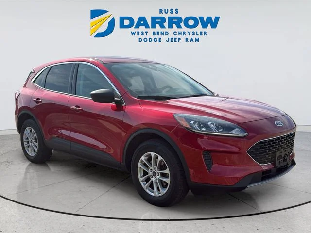 Used 2022 Red Ford SE image 7