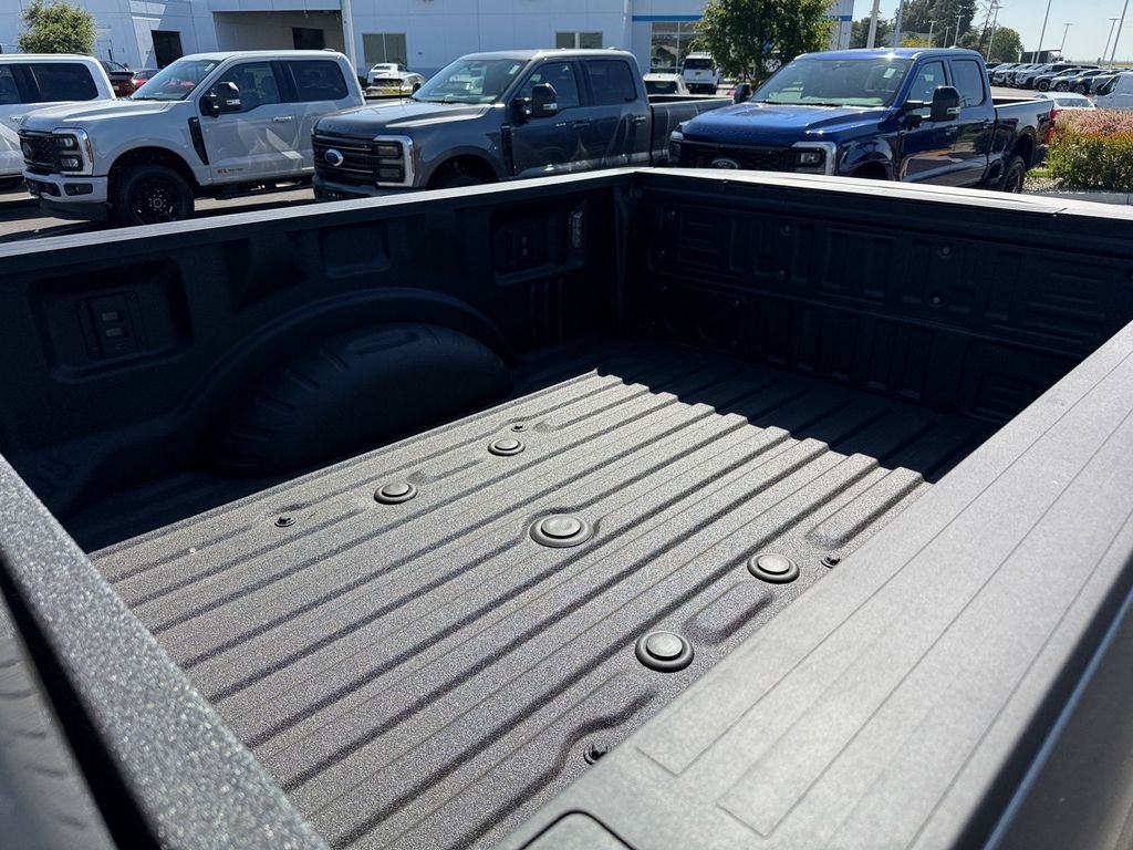 New 2026 Carbonized Gray Metallic Ford F-250® Lariat® image 31