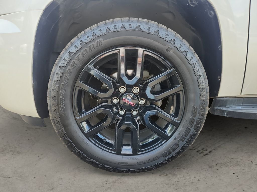 Used 2011 White GMC SLT image 14